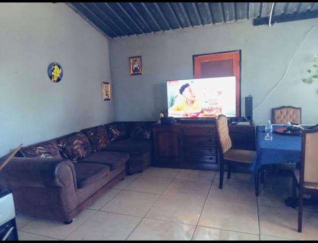 2 BEDROOM HOUSE FOR SALE IN WALKERVILLE CENTRAL